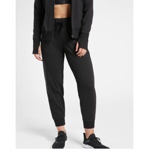 Athleta Triumph Joggers